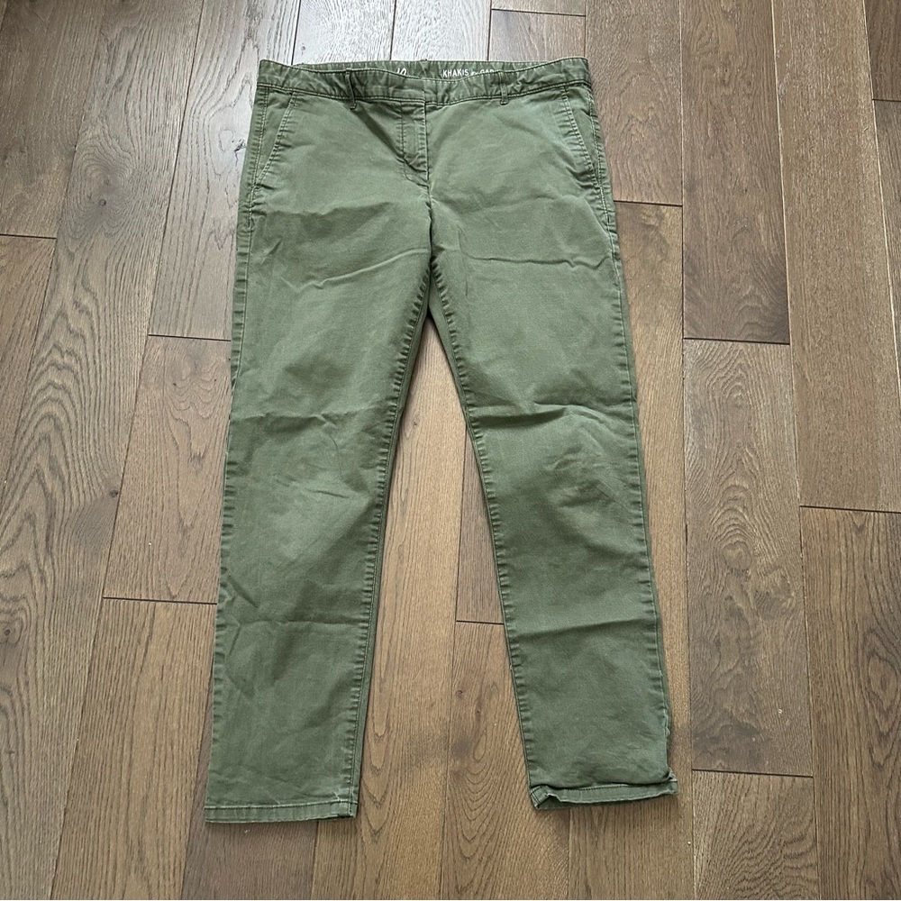 GAP Olive Skinny Mini Khakis Size 10